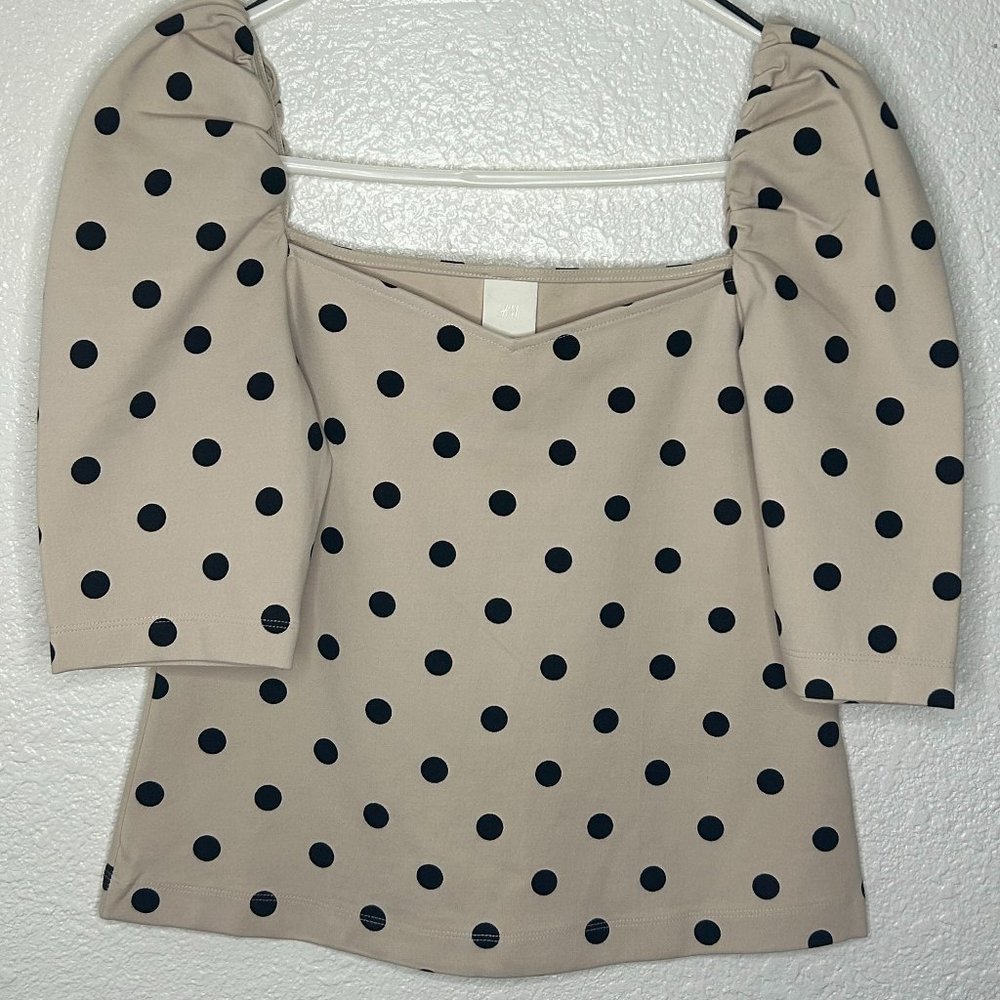 Beige Black Pocket-Dot Buffy Sleeve Crop Top